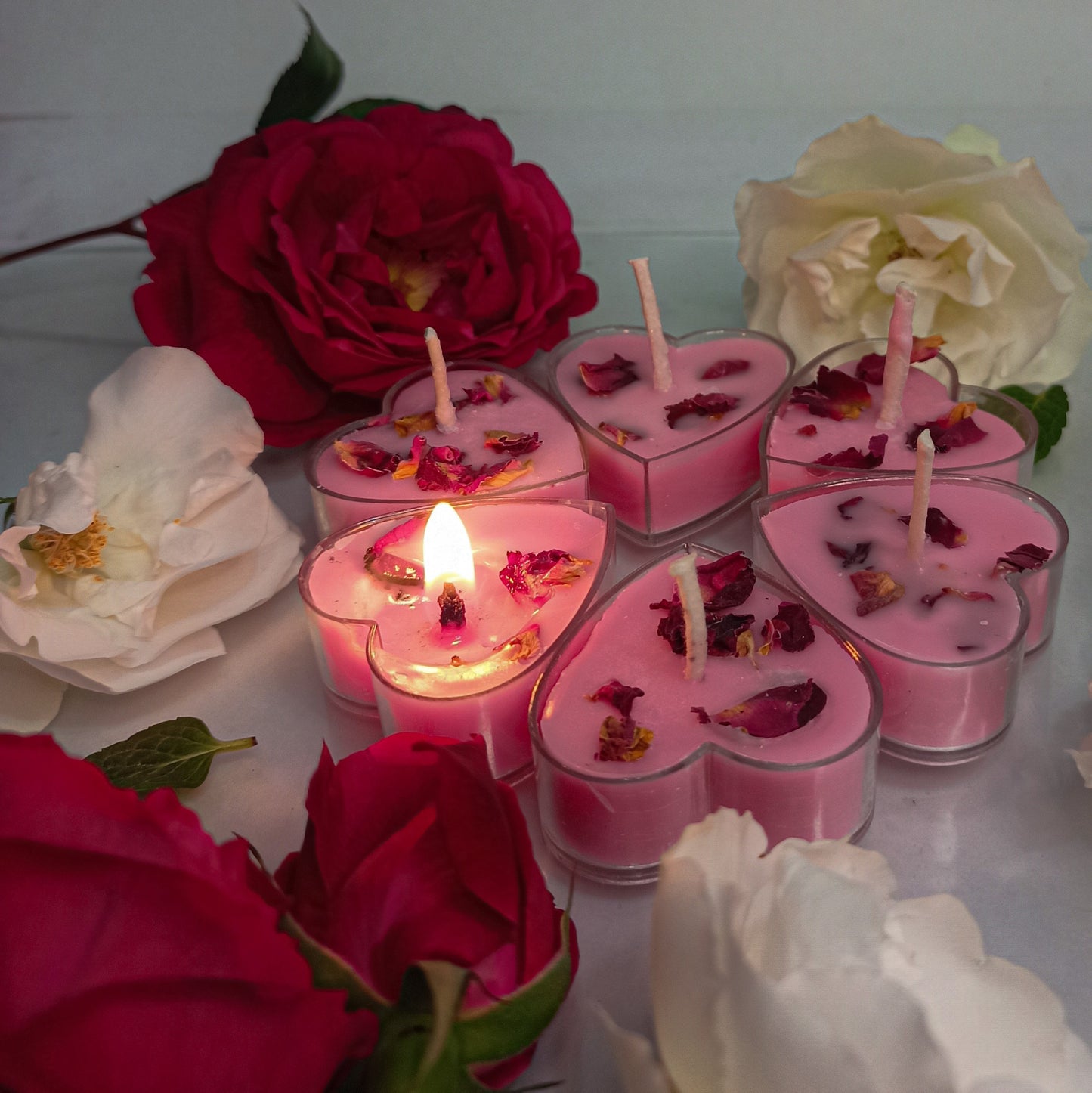 Heartful Hearts Candles with rose petals [Set of 12]