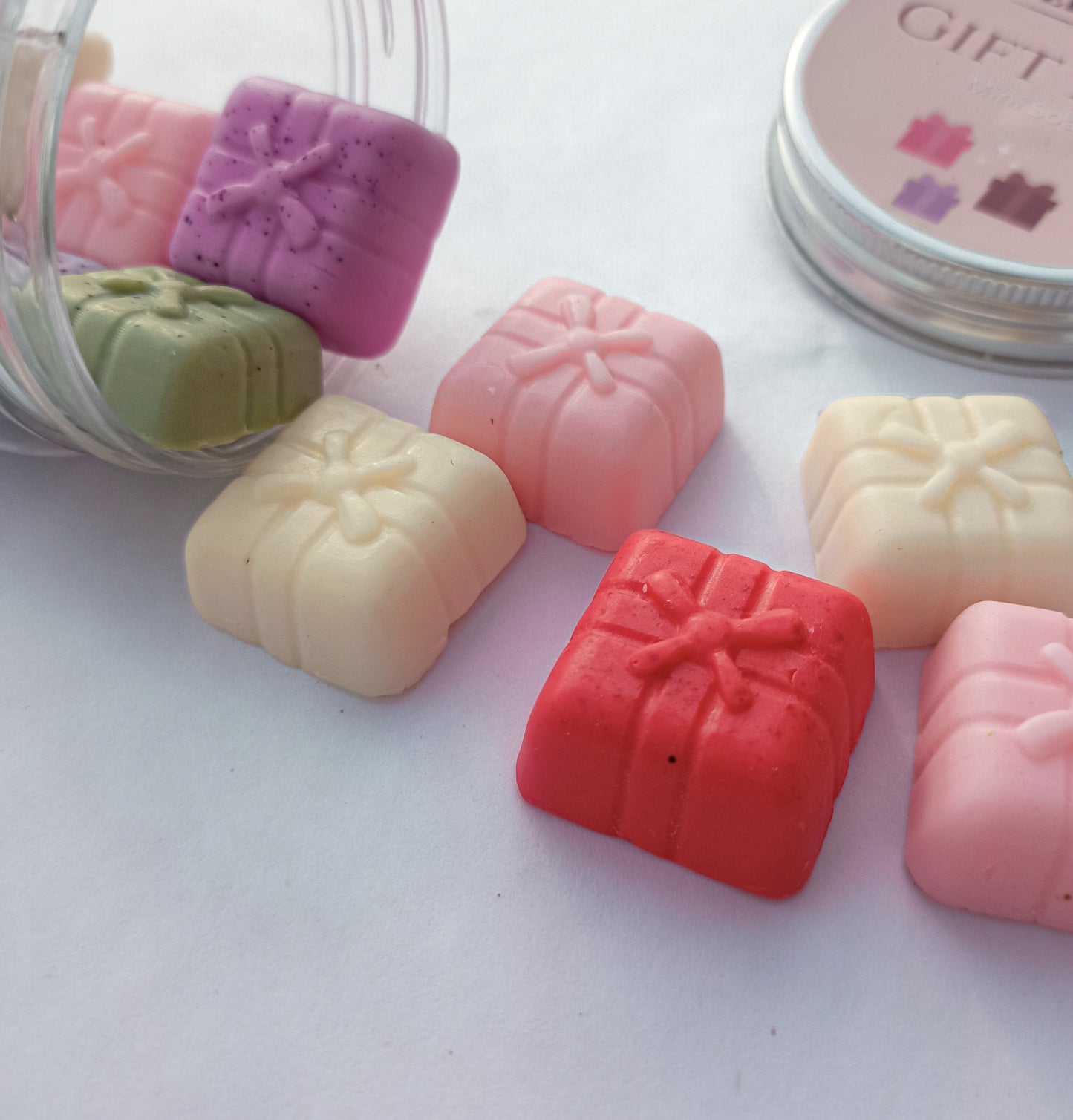 Mini Soaps Jar (Cupid hearts & gift box)