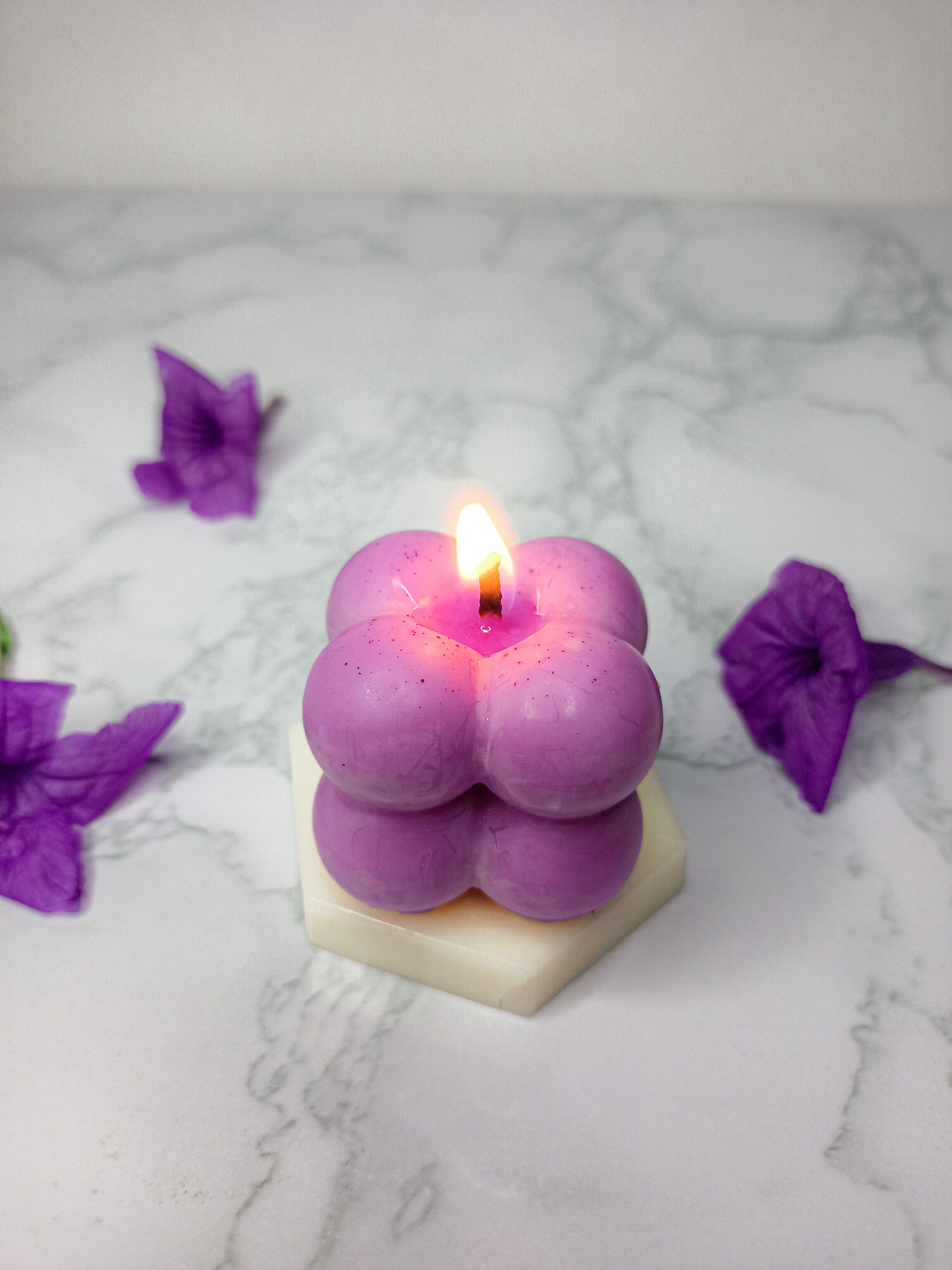 Aromatic Bubble candle (1pc)