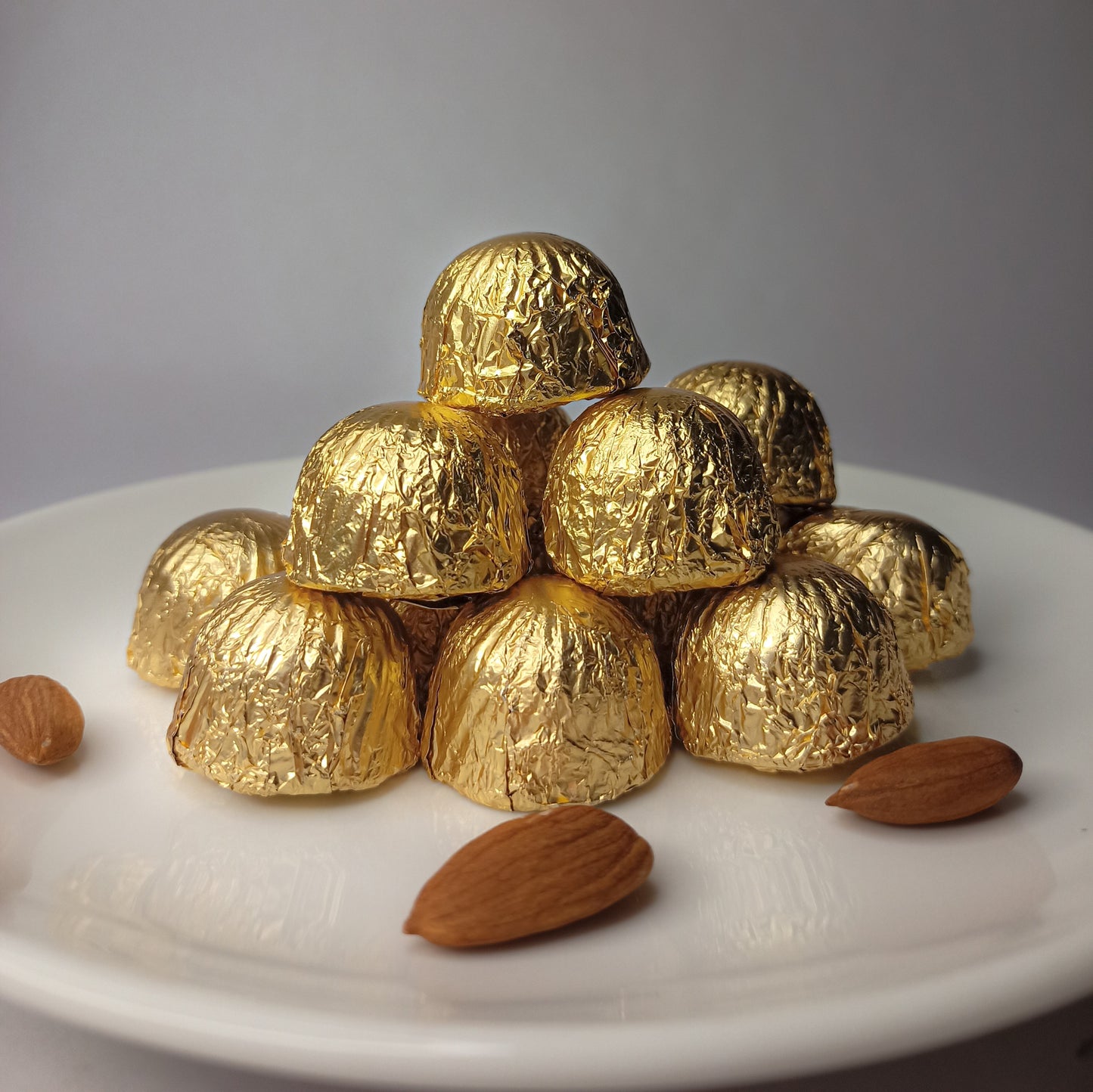 Rosy Caramel Chocolate Jar - 10Pcs