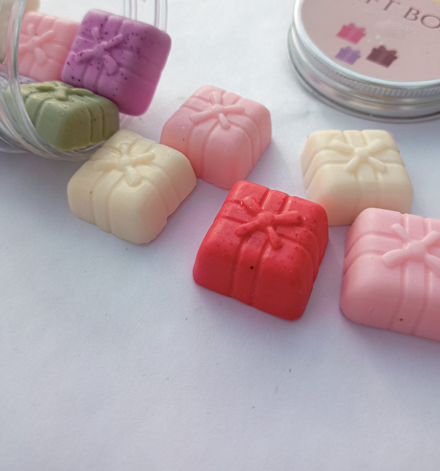 Mini Soaps Jar (Cupid hearts & gift box)
