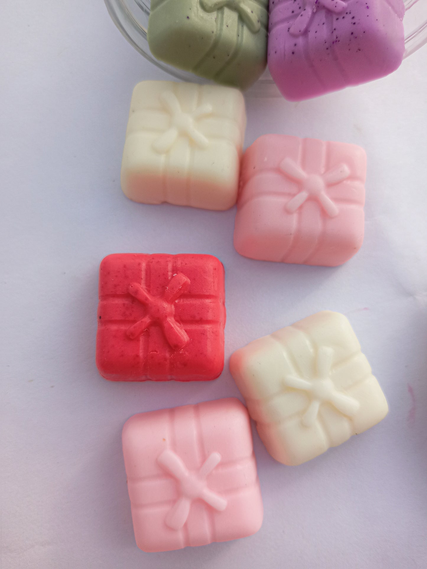 Mini Soaps Jar (Cupid hearts & gift box)